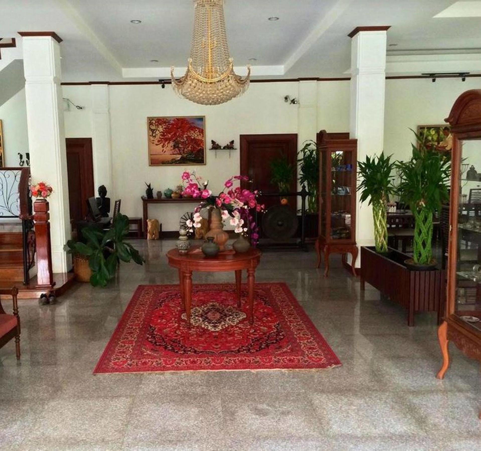 Vayakorn Inn Вьентьян Экстерьер фото